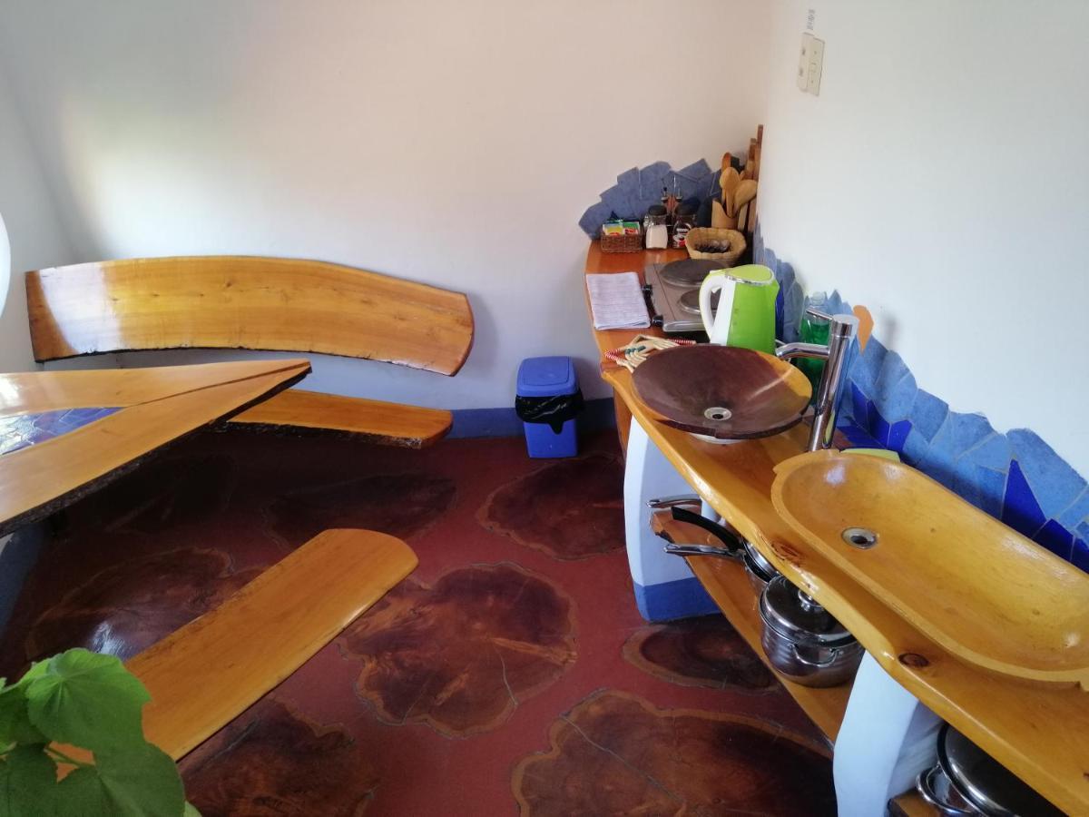Hostal Las Olas Копакабана Екстер'єр фото