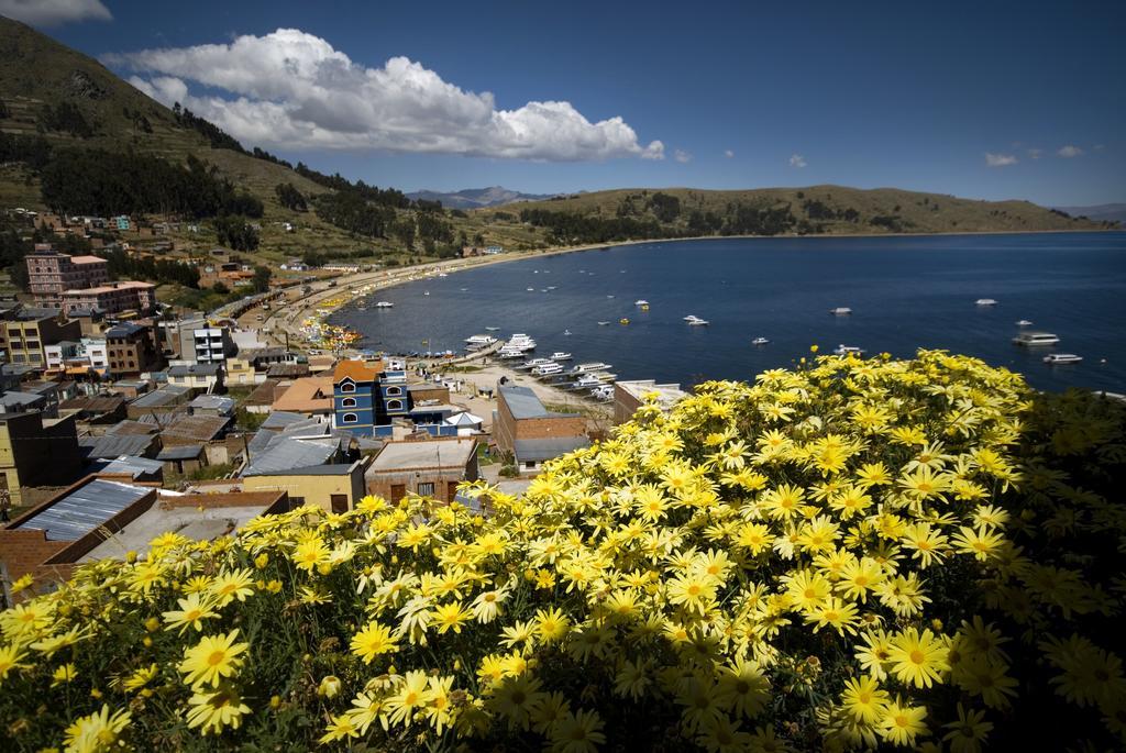 Hostal Las Olas Копакабана Екстер'єр фото